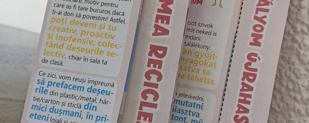 Cum se desfășoară campania "Școala mea reciclează cu poveste"?